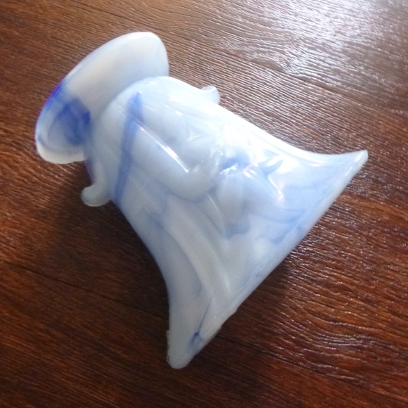 Akro Agate Blue Slag Glass Flower Vase made in USA Vintage - Picture 1 of 14